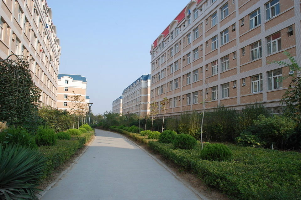 河南工业大学宿舍楼